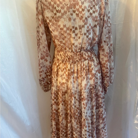 Aqua Long Sleeve Dress in Pink and Cream - Picture 4 of 6